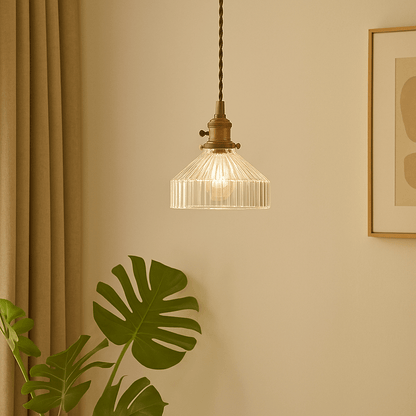 Hanglamp - Gestreepte Glazen Kap & Warme Sfeergloed